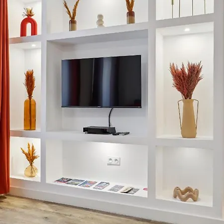 Le Confort D'un T3 Climatise En Plein Coeur De Appartement