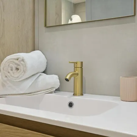 Le Confort D'un T3 Climatise En Plein Coeur De Apartment *