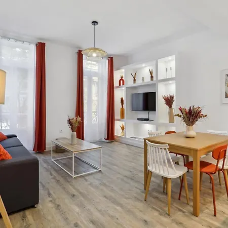 Le Confort D'un T3 Climatise En Plein Coeur De Appartement *